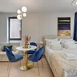 Scala Center By Downtown 3* غدانسك