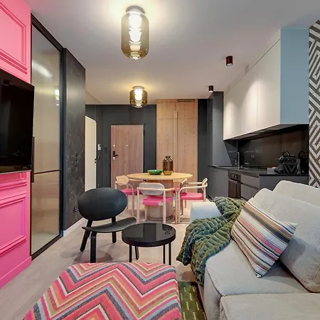 Aparthotel Scala Center By Downtown 3*