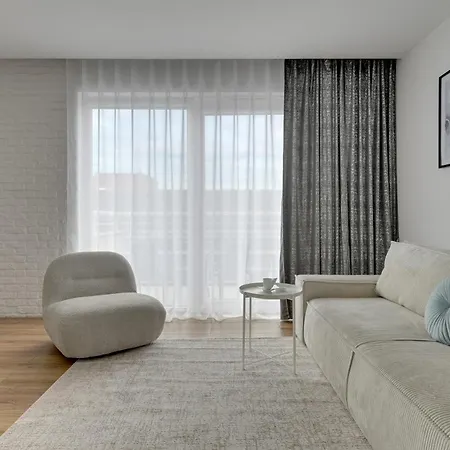 Ξενοδοχείο με διαμερίσματα Scala Center By Downtown 3*