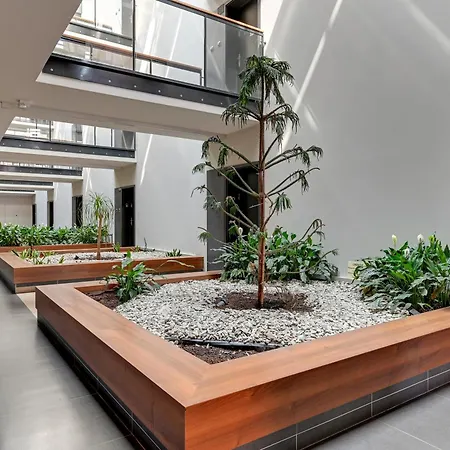Aparthotel Scala Center By Downtown 3*