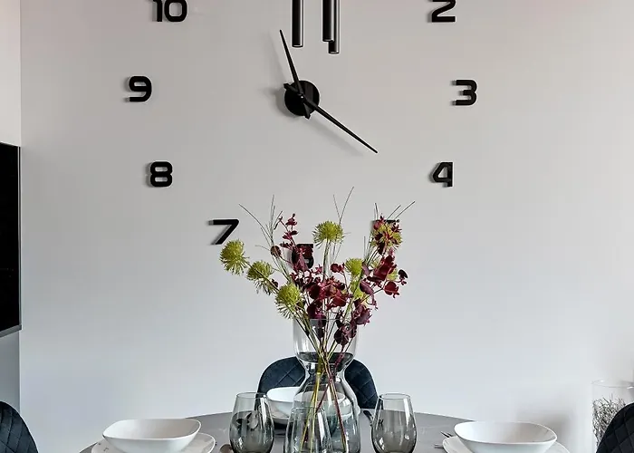 Aparthotel Scala Center By Downtown 4*